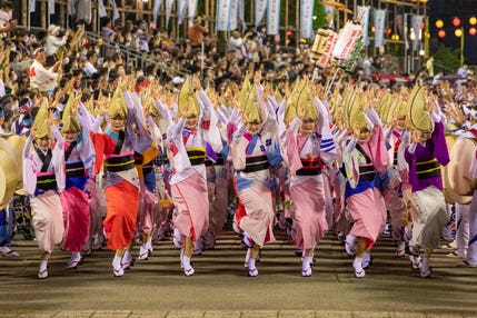 有料演舞場S席で見る「阿波おどり」