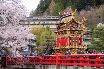 【一宮・木曽川発】＊日帰り食事なし＊『春の高山祭「山王祭」』1