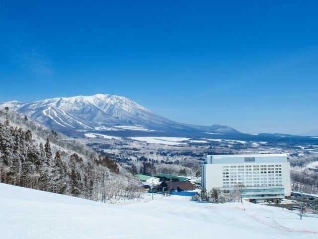 ■飛行機で行く！北東北屈指のスノーリゾート♪＜雫石スキー場リフト券付＞雫石プリンスホテルに泊まる　4泊5日1