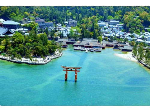 【名古屋発】厳島神社の大鳥居へ接近するフェリーで行く！日本三景　安芸の宮島＆世界遺産 姫路城1泊2日1