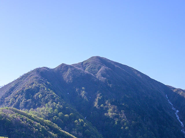 JR岐阜駅発■２０２６年１１月１４日（土）■〔上級〕日本百名山と名峰を歩く旅 荒島岳　日帰り　♪名鉄の日帰りトレッキング1