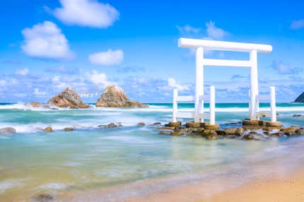 ＜ひとり旅＞『1泊2日で佐渡を満喫！ 佐渡8つの絶景名所探訪 2日間』【23名以下／1名1室確約】