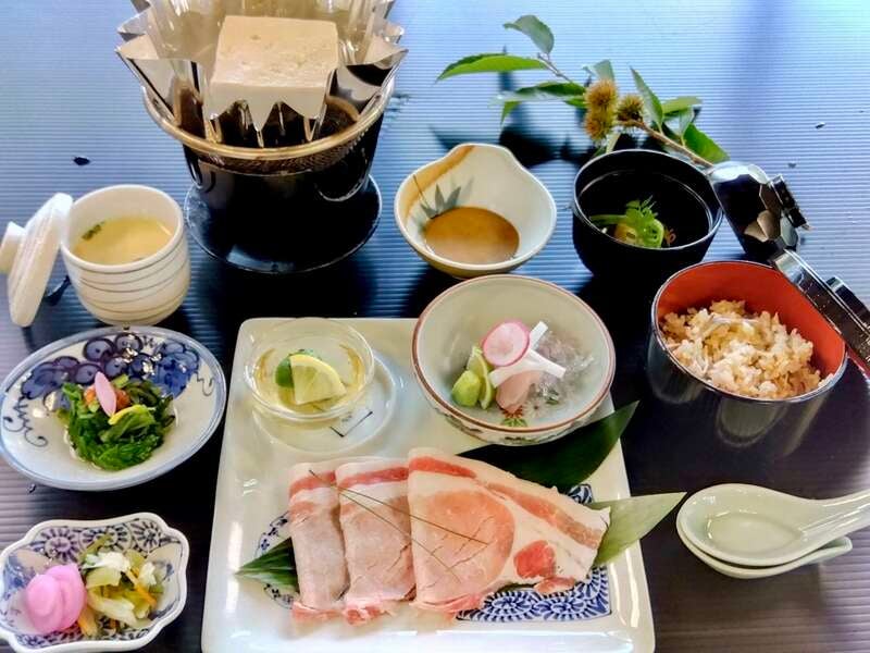 【柳川・みやま・羽犬塚・西鉄久留米発】 希少品種天使のいちご＆いちごさんのお土産付き！３つの白をテーマにしたおもしろバスツアーin佐賀 日帰り1