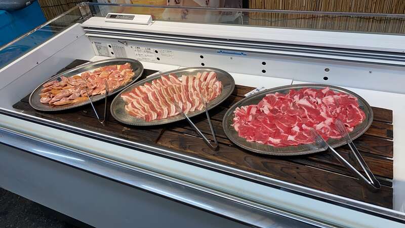 【博多発】 イセエビまるごと1尾付き！カニまみれの贅沢な90分間！よみうりカニカニまつりin福岡　日帰り【秋のよかバス特集】2