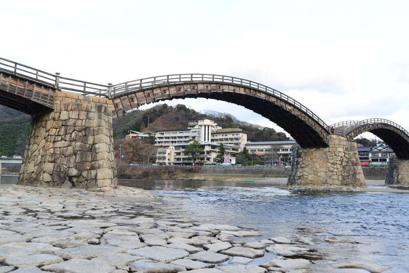 【下関・新下関発】世界で最も美しい美術館「下瀬美術館」と秋バラ観賞 日帰り3