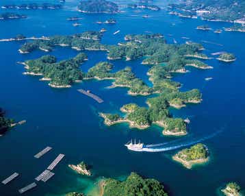 【羽田空港発】 異国情緒あふれる平戸・個人では行きづらい生月島・絶景の九十九島を巡る西九州感動紀行2日間