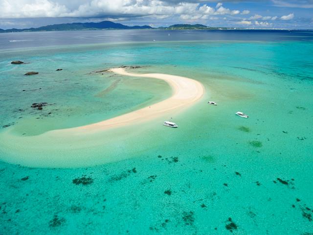 ■2日目午後：幻の島上陸＆シュノーケルツアー付　組合せ自由自在の人気ツアー！石垣島・竹富島・西表島ホテルチョイスプラン2泊3日1