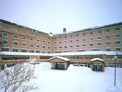 夜発バス/志賀パークホテル（中央部エリア）・1泊リフト券付（利用日数選択）1