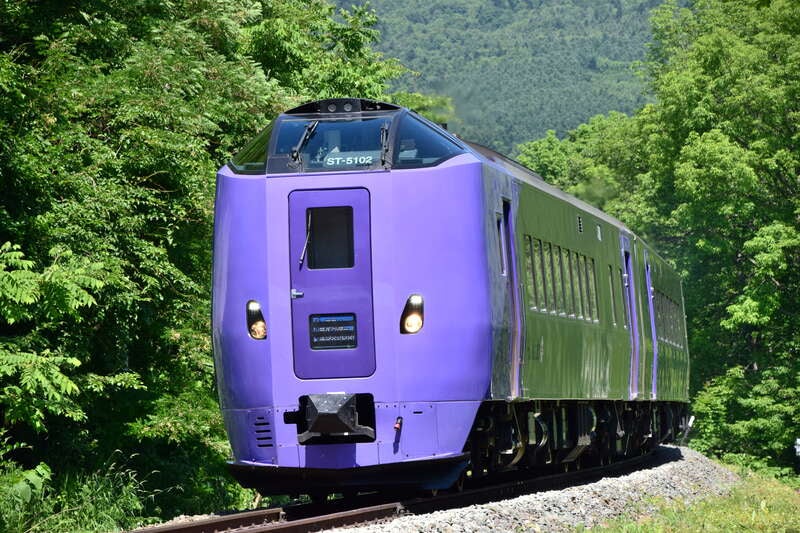 【高岡駅瑞龍寺口（旧南口）発】 富良野・美瑛ラベンダー・ノロッコ号乗車・小樽散策4日間3
