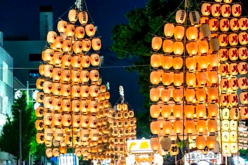 【新大阪駅・京都駅・米原駅・名古屋駅発】 【往復新幹線利用】東北三大夏祭り（秋田竿燈・青森ねぶた・仙台七夕）　3日間2