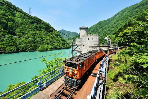 【出雲市駅・松江駅・安来駅・米子駅発】 【長期滞在】黒部川明日温泉と下呂温泉5日間3