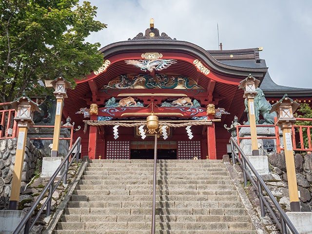 【名古屋発】■２０２６年８月２２日（土）■（相部屋）清流と名瀑の「西沢渓谷」とレンゲショウマ咲く「御岳山」 １泊２日　♪名鉄の泊りハイキング2