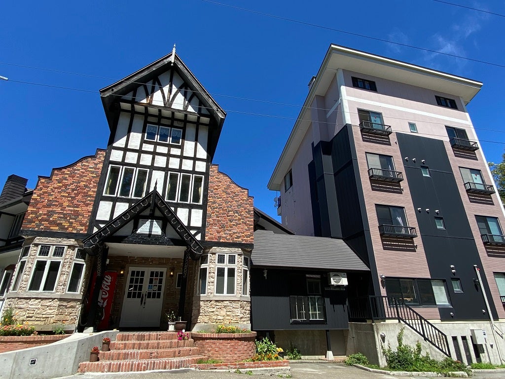 【大阪・京都】夜発　［斑尾高原スキー場＆タングラムスキーサーカス　リフト券付］レインストンホテル１泊（滞在中利用ＯＫのレンタル付）＜２０２５－２０２６　ＪＡＭＪＡＭスキー＆スノボ＞1