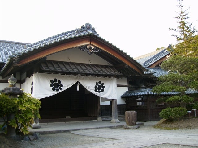 【東京駅・上野駅・大宮駅・宇都宮駅発】 往復新幹線利用！レトロ風情漂う 会津若松日帰り～まちなか周遊バス1日フリー乗車券付！～2