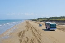 「今行ける能登」団体旅行旅行応援キャンペーン対象商品【うずら・羽島発】＊日帰り食事なし＊『絶景の千里浜と宇宙科学博物館コスモアイル羽咋』2