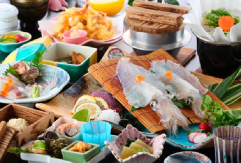 【大分・かんたん・北浜・別府発】 呼子湾を望むイカ料理の宿に泊まる！呼子イカの活き造りとルートグランブルー　2日間1