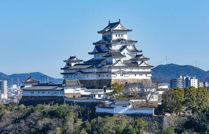 【梅田発】姫路城歴史探訪　世界遺産・国宝 姫路城を歩く歴史探訪！揖保乃糸資料館「そうめんの里」見学で学ぶ兵庫グルメ満喫の旅1