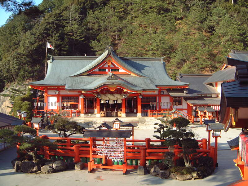 【出雲・斐川・松江・米子発】太皷谷稲成神社初詣と初湯入浴 日帰り1