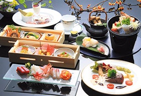 新大阪　西宮　三宮発
和洋折衷会席料理と讃州井筒屋敷で和三盆型抜き体験1