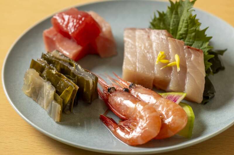 【群馬県内発】 北陸の味覚！　カニ食べ放題＆飲み放題と世界遺産白川郷・飛騨高山　２日間3