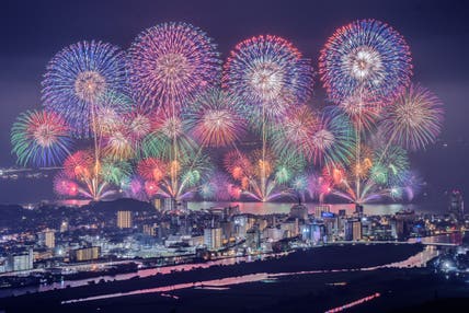 【広島駅新幹線口・三次駅発着】11,000発の圧巻!松江水郷祭湖上花火大会~山陰3つの美術館めぐり 2日間