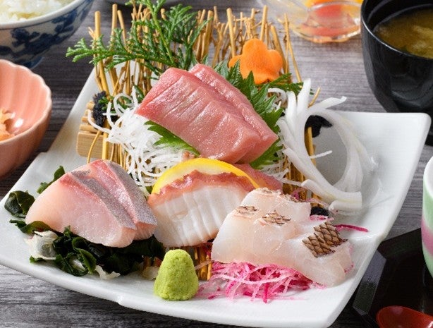 【岡山・倉敷発着】愛媛ブランド食材を召し上がれ♪　伊予牛、媛スマ、だてマグロ!！　瀬戸内の絶景を望む！”ひうちなだ温泉”入浴2