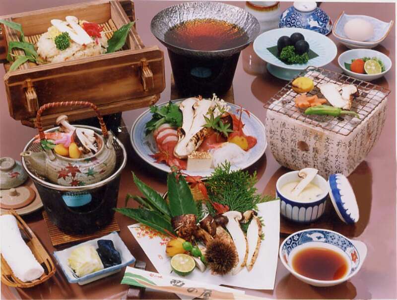 【兵庫エリア発】 秋を先取り！岡山早松茸料理と八塔寺ふるさと村1