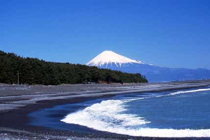 【京都駅・丹波橋駅・大和西大寺駅発】 《3月の3連休出発!特急「ひのとり」利用》三保の松原・日本平夢テラス!富士山眺望スポットと小泉八雲ゆかりの地をめぐる静岡の旅 2日間