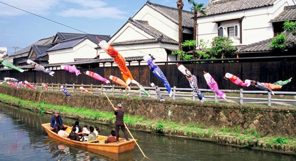 ＜新宿発・西船橋発＞ ＧＷたっぷり２時間滞在！ あしかがフラワーパーク奇蹟の大藤 と 蔵の街とちぎ　～栃木グランドホテル「和洋中30種類の創作バイキング」の昼食付♪～2