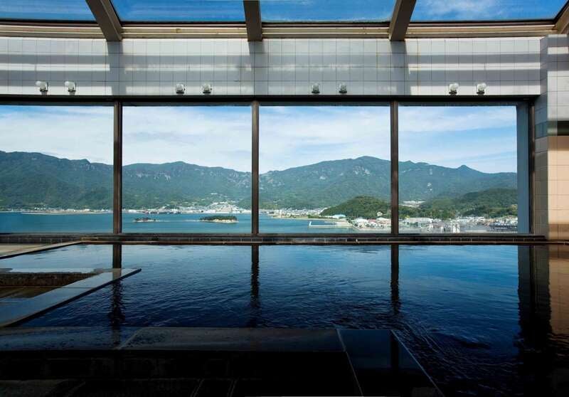 【倉吉・ハワイ・鳥取 発】 全室オーシャンビュー客室の島内ホテルに宿泊！ オリーブの島・小豆島ゴールデンルート　２日間3