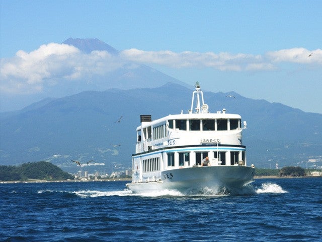 ■【静岡】伊豆で爽快ドライブ！浜焼食べ放題＆海風に吹かれて♪爽快クルーズ！食のテーマパーク伊豆村の駅で野菜詰め放題♪2