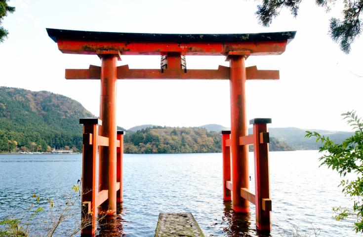 [上野/品川発]関東近郊の人気観光地箱根・大涌谷を巡るバスツアー！御殿場アウトレットでショッピングもお楽しみいただけます。 (英語ガイド付)1