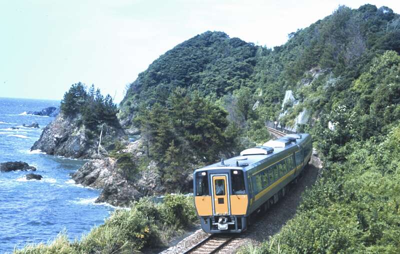 【静岡・新富士・三島発】 夢の鉄道でつなぐ北海道から九州まで　日本縦断5日間3