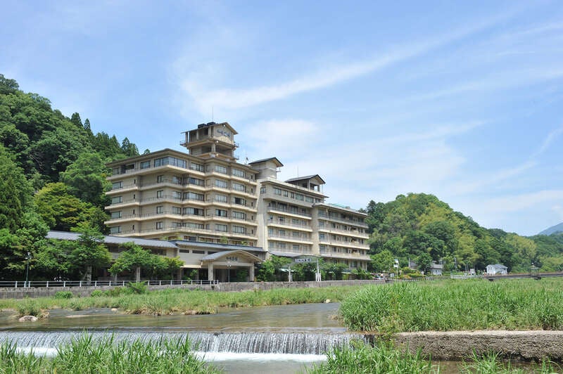 【高知県内発】 年末謝恩よみうり懇親ツアーIN三朝温泉「依山楼岩崎」 ２日間1