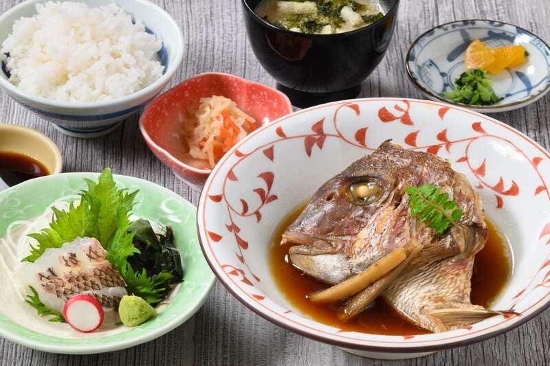【愛媛県内発】 ＼緊･急･発･表／お土産１kg & 日帰り２食付 & ３つの紅葉めぐり　愛媛よくばり旅の1・2・3バスツアー　日帰り3