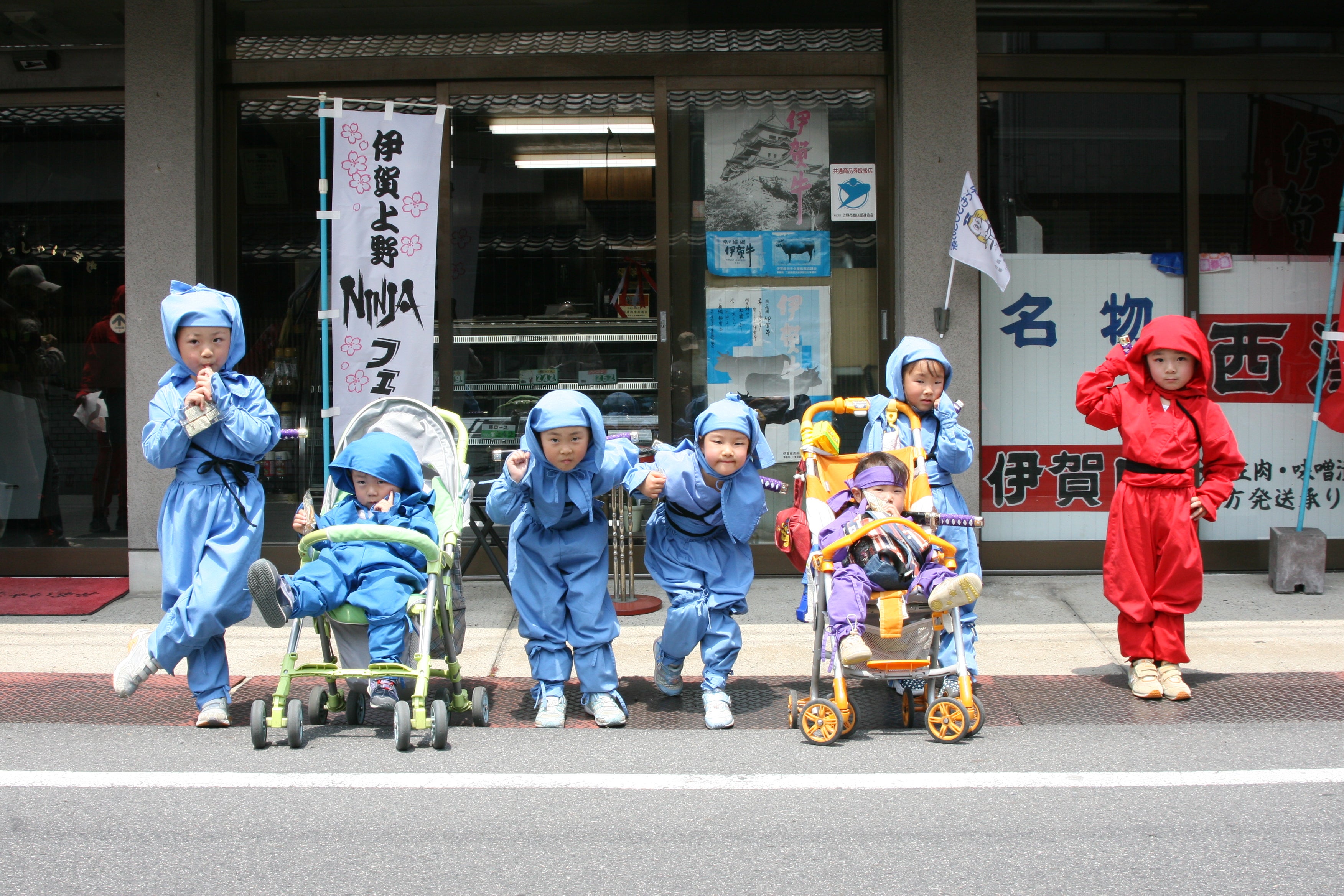三重交通 高速バスで行く！日帰り１day 伊賀上野(忍者体験)バスツアー🚌全日程1名様から出発保証2