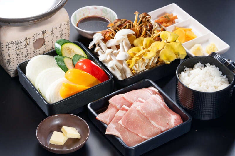 【福井メイン/南行ルート発】 南信州さくらんぼ狩り食べ放題と信州キノコたっぷり焼き肉膳　日帰り3