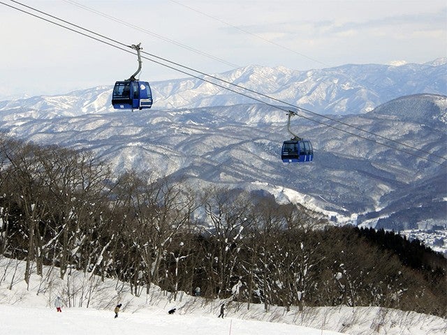 ■●夜発バス　妙高杉ノ原スキー場　白銀館（2泊4日）2