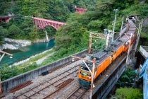 【金山駅発】〔遊山〕＊２泊7食付き＊『立山黒部アルペンルート通り抜けと、 黒部峡谷トロッコ電車を巡る感動の3日間』3