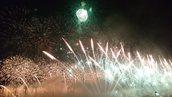 盛岡発】全国花火競技大会 大曲花火大会（堤防BOX席）＜昼食・夕食付