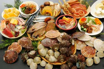 【埼玉県内発】 春の房総満腹旅♪南房総『きよっぱち』海鮮浜焼き食べ放題と南房総いちご狩り食べ放題　日帰り1