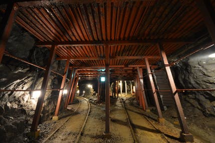 【倉敷発着】日本遺産あけのべ鉱山見学と旬のﾌﾙｰﾂ狩り体験