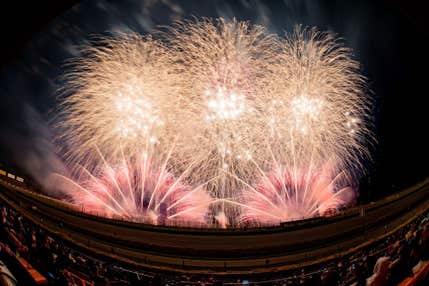 【バスハイク／天神・博多・基山発着／添乗員同行】2026年9月26日(土)発限定！第5回『天空 de HANABI inオートポリス』花火大会 ◇◇総数１０,０００発◇◇大自然の中で浴びる光のシャワー ここでしか体感できない花火大会！目の前で打ち上がる大迫力の世界へ♪★大音響！！ ★大自然！！ ★大迫力！！