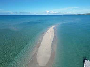 【三沢空港発】 ≪ひとり旅≫ 白砂の島ユニの浜と宮古島５島めぐり　伊良部島、下地島、来間島、池間島  4日間