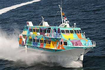 【往復ジェット船で🛥️春爛漫の伊豆大島へ！/東京発】”日本一の椿の島”伊豆大島ジオパーク椿まつり！