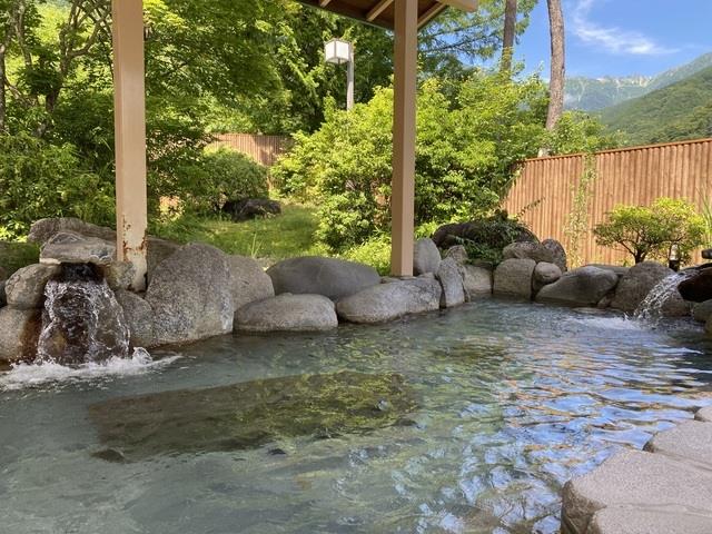 ■＜名古屋発＞朝発日帰り　雪景色と温泉も楽しめる冬の小旅行！　駒ヶ根高原スキー場【滞在時間約6時間30分・リフト券付】3