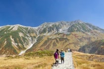 【名古屋駅発】＊１泊２食付＊『紅葉の立山黒部アルペンルート通り抜け　ＦＡＬＬ～TATEYAMA　ALPINE　ROUTE　』2
