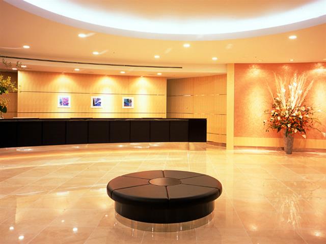 ■東京ディズニーランド®1デーパスポート付き！（1日目利用）　JALで行く東京ディズニーリゾート®への旅　グッドネイバーホテル　京成ホテルミラマーレ指定（禁煙）　3泊4日3