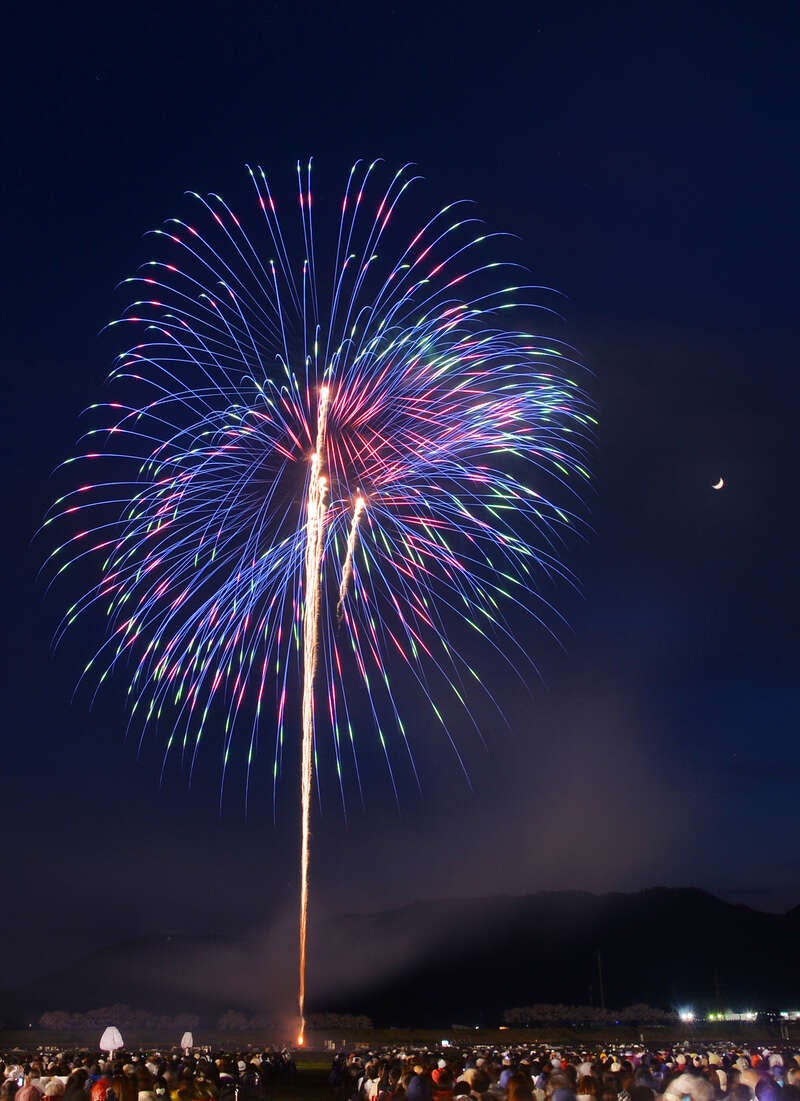 【岩手県内発】 大曲の花火－春の章－ 「新作花火コレクション2025　世界の花火・日本の花火」　日帰り2