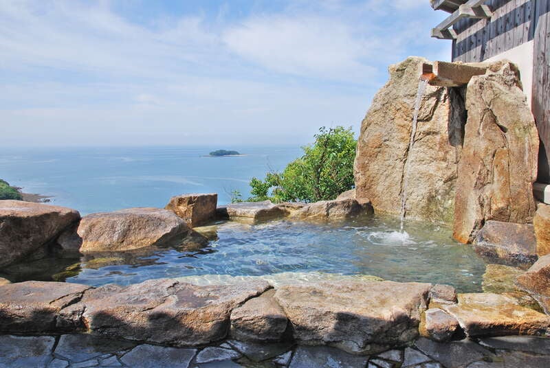 【JR広島駅発】秋穂・海眺の宿あいお荘で食す“車海老”と防府天満宮　日帰り2